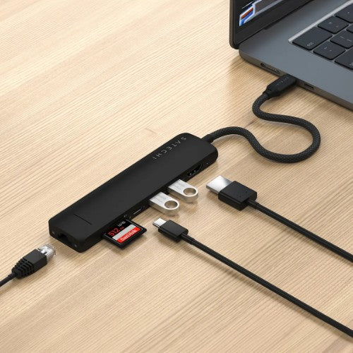 Satechi ST-P7SK interface hub USB Type-C 10000 Mbit/s Black